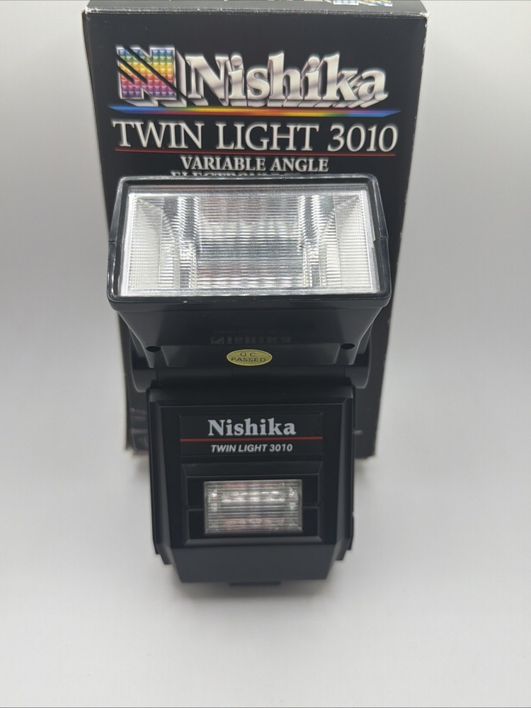 Nishika Twin Light 3010 Variable Angle Electronic Flash