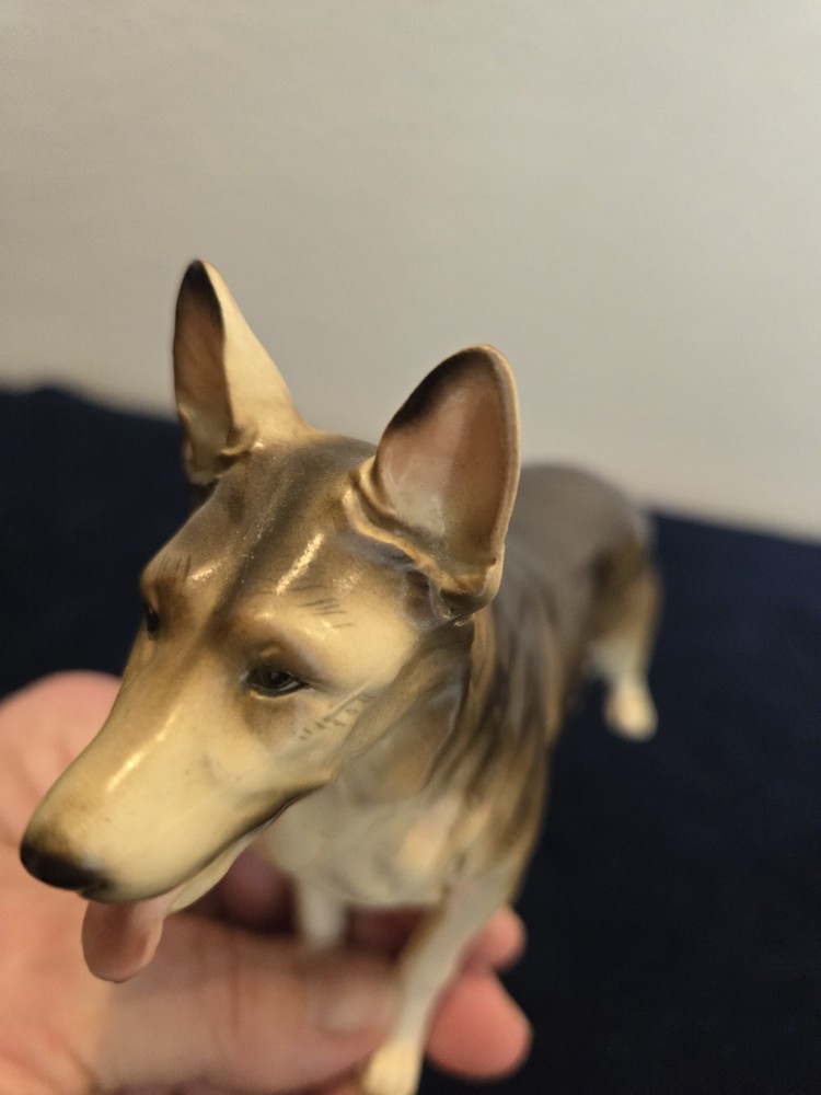 German Sheppard Figurine 5 Inch