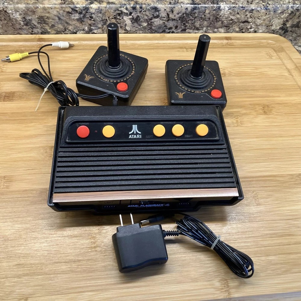 Atari Flashback 4 Classic Game Console With 2 Wireless Joystick Controllers