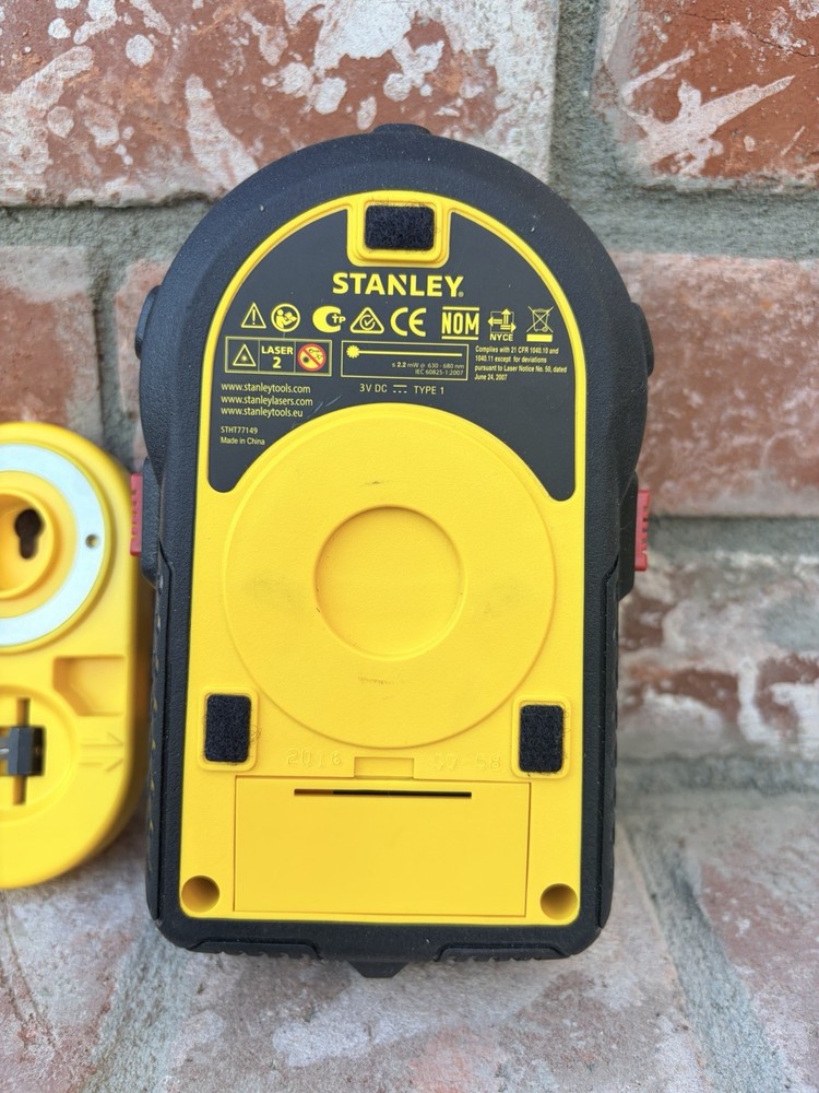 Stanley Self-Leveling Wall Mount Laser 10 Ft Range Laser Level Tool STHT77149
