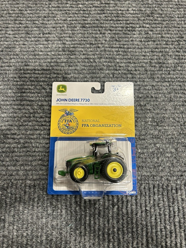1/64 John Deere 7730 Tractor FFA Edition