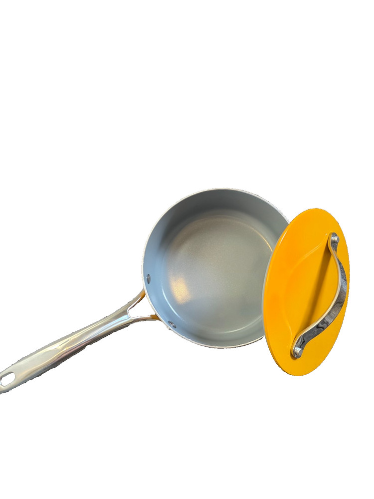 pots and pans set