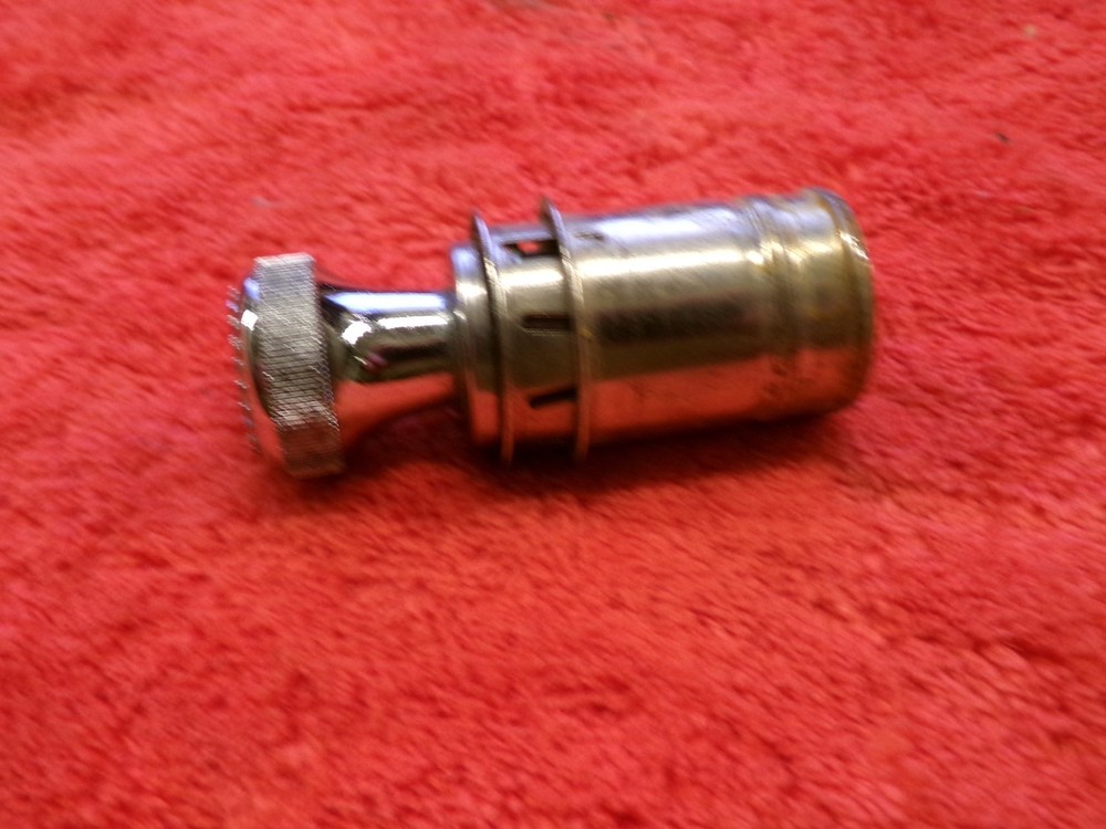 71 - 73 Cadillac DeVille Fleetwood Eldorado Cigar/Cigarette Lighter Element OEM.