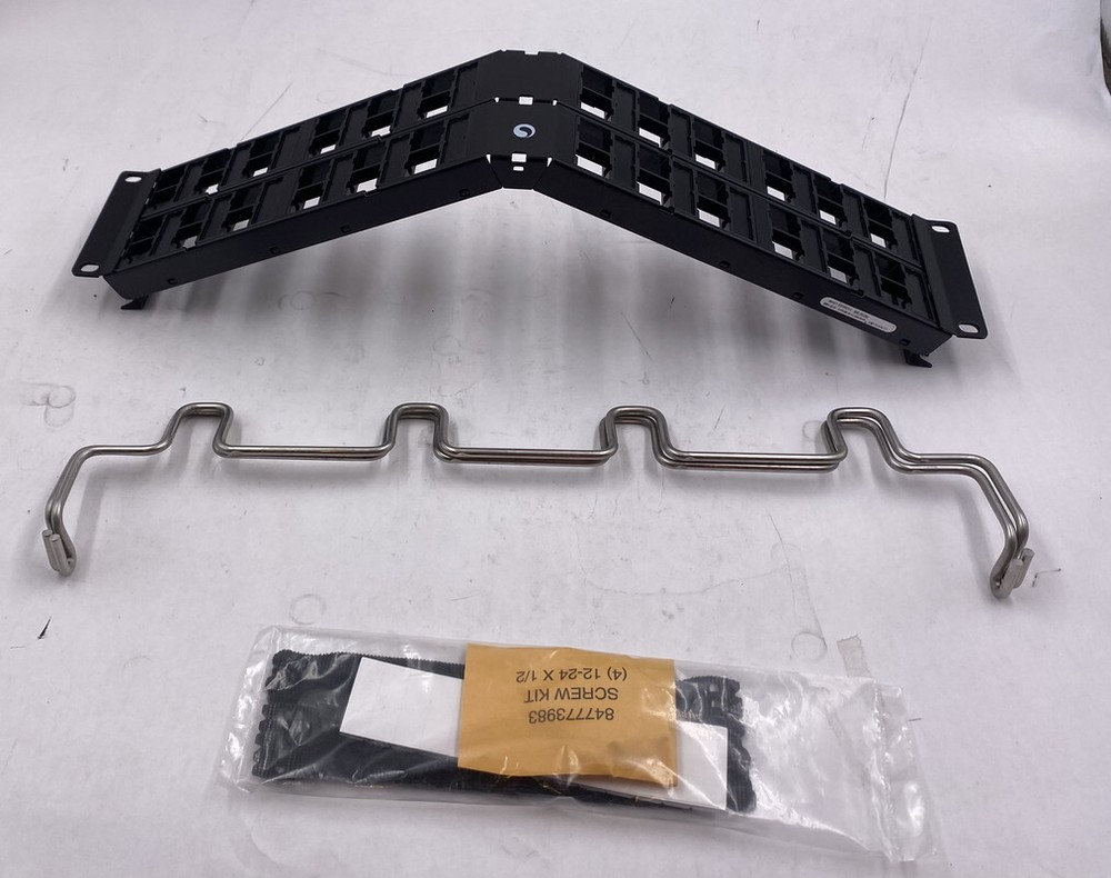 COMMSCOPE CPPA-UDDM-M-2U-48 760207308 ANGLED DISTRIBUTION MODULE PATCH