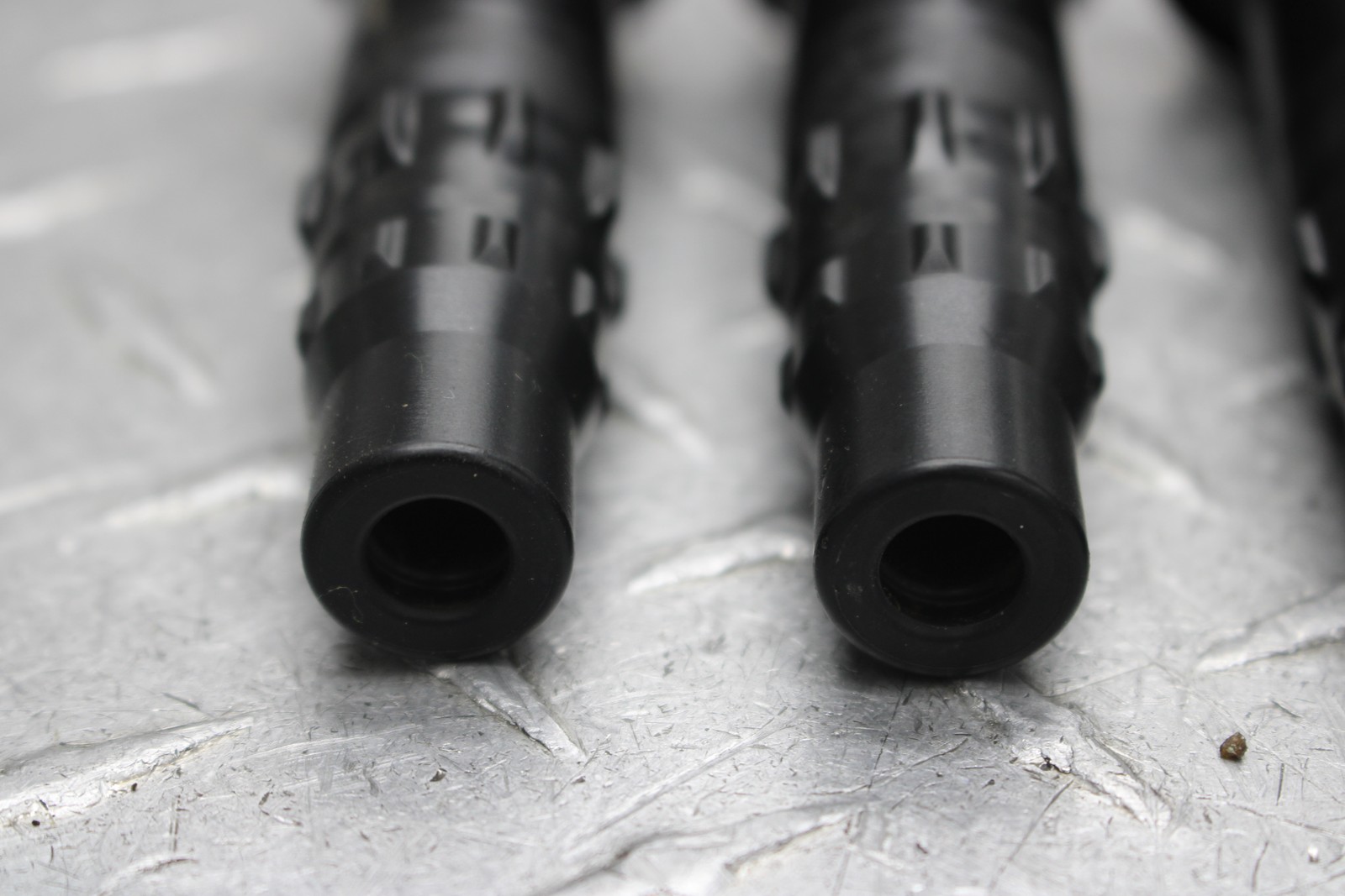 2009 Yamaha YZF R1 IGNITION COIL SET W/ HARNESS