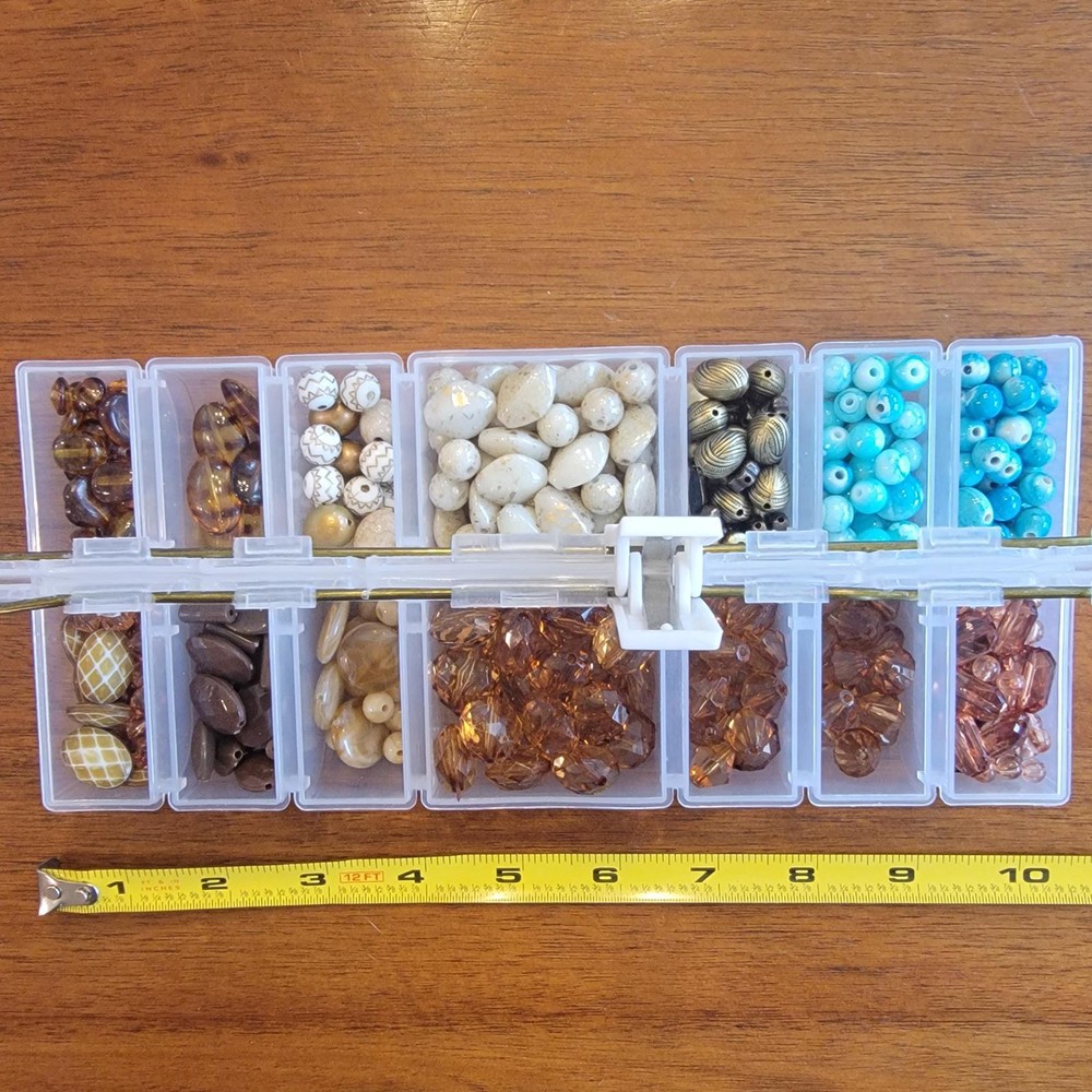 Assorted Bead Collection in Organizer Box (SR187)