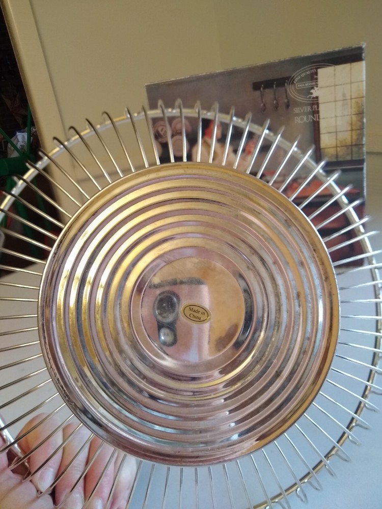 Paul Revere Silversmiths Silver Plated Round Basket Vintage 1987