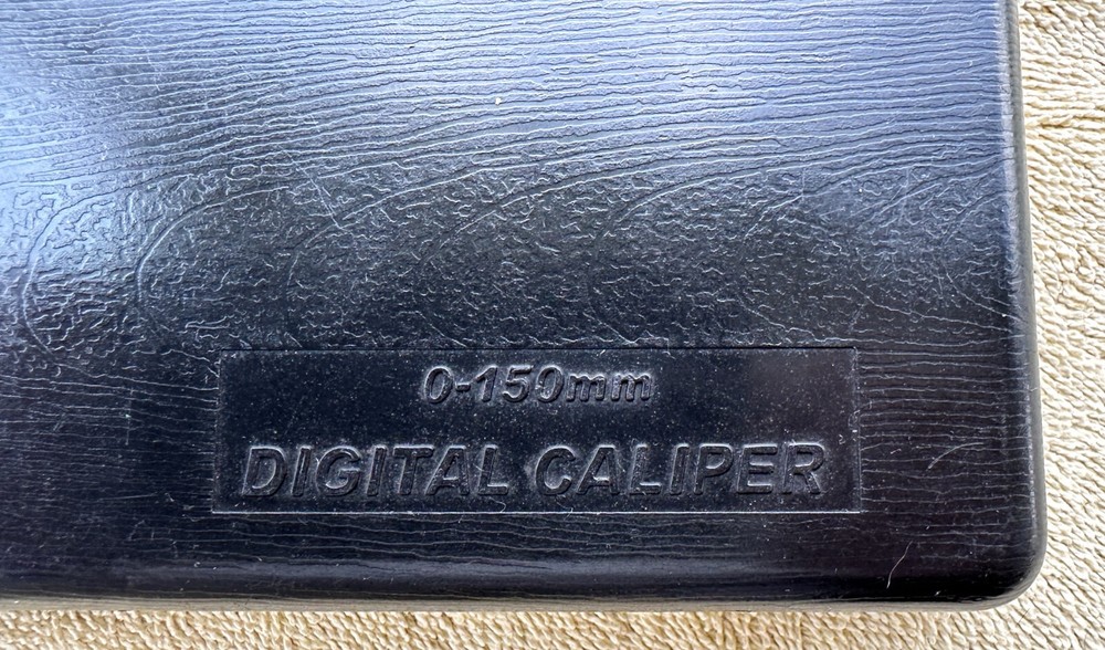 ELECTRONIC 0-150MM DIGITAL CALIPER