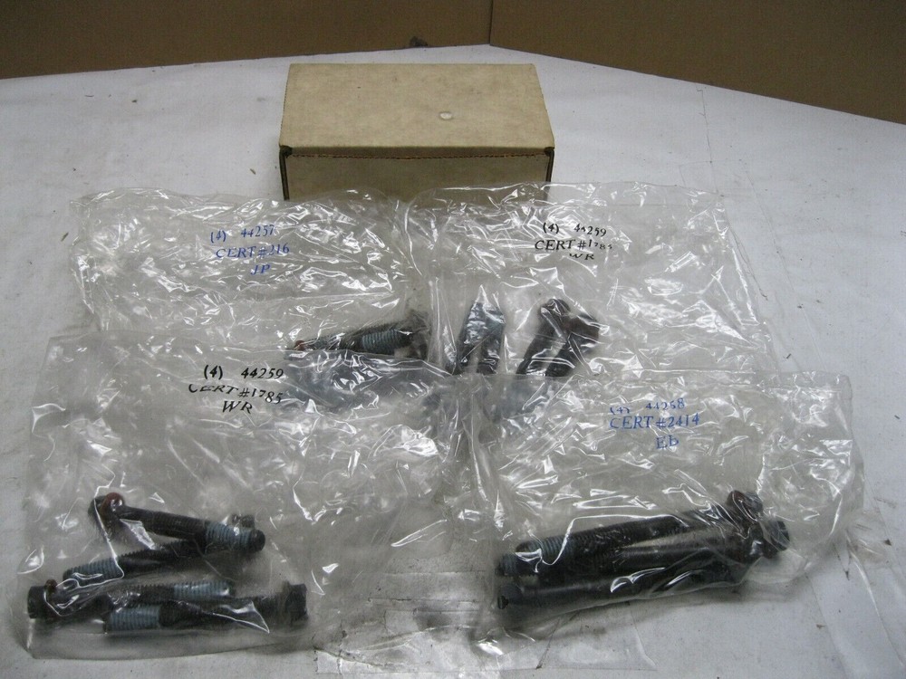 McCord 821041 Head Bolt Set