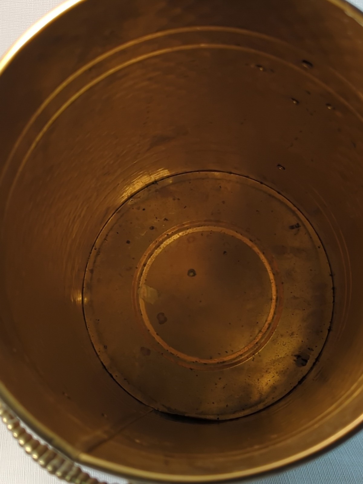 Hammered Brass Copper Umbrella Stand Lion Head Handles Feet Regency Vtg 15x7"