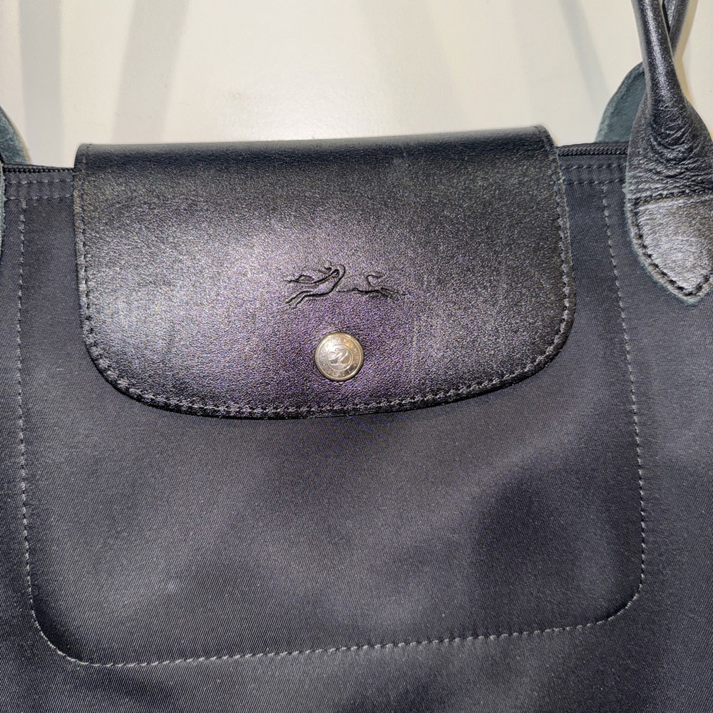 Longchamp Nylon Le Pliage Medium - 100% Authentic