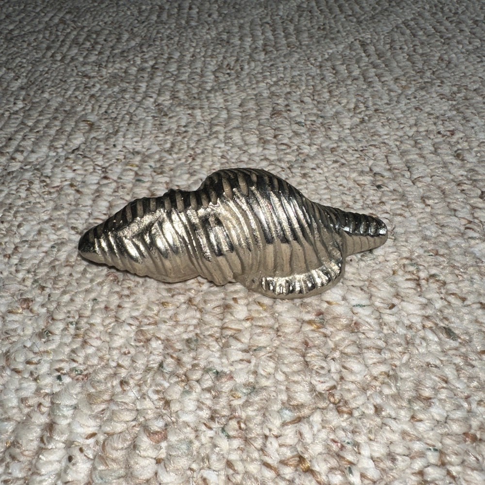 Small Silver Metal Conch Shell beach house Decorative Dislpay