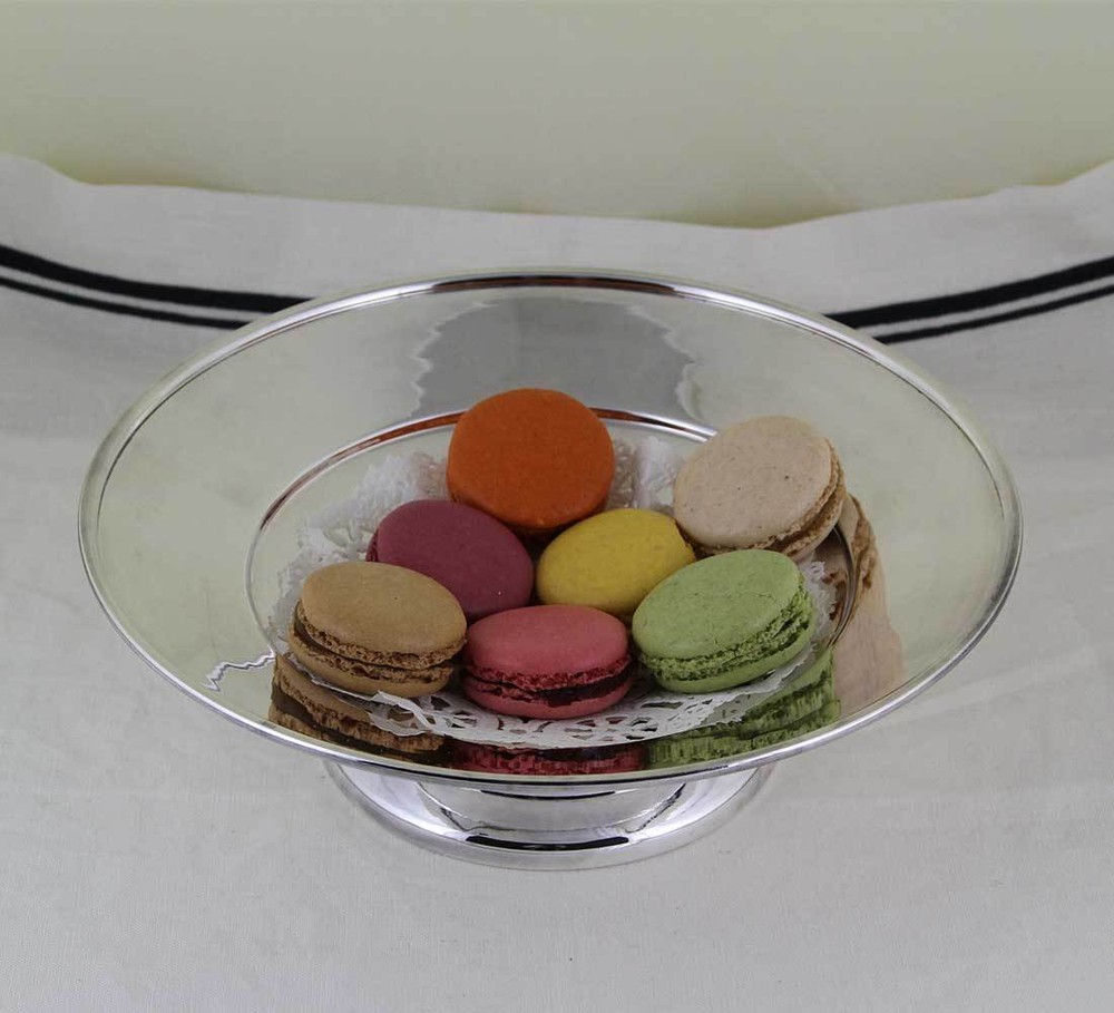 Cake /Fruit Dish Plain on Circular Foot