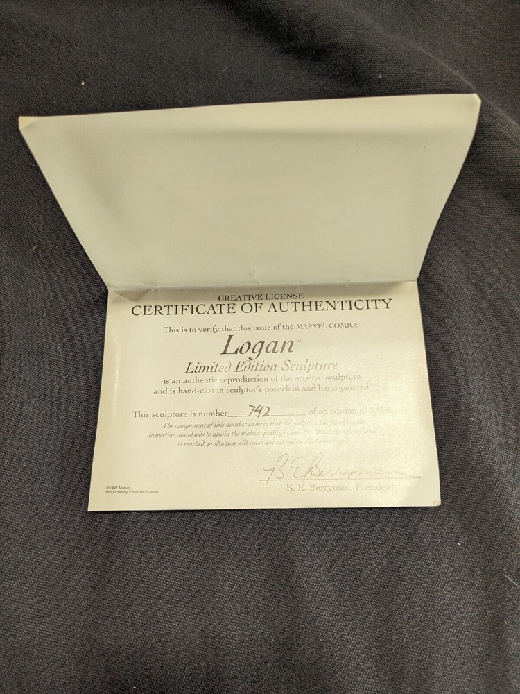 Creative License Logan Sculpture 742/2000 Broken Claws READ