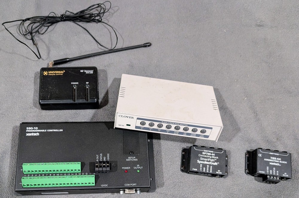 Xantech 590-10 Controller Clover QB700 Quad Splitter Universal Remote RFX-250