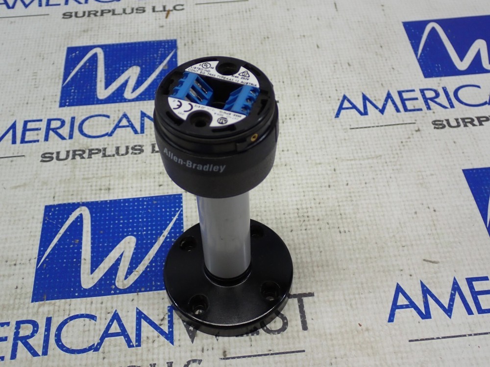 Allen Bradley 866E-BPM10 SerA Stack Light Base Pole 10cm