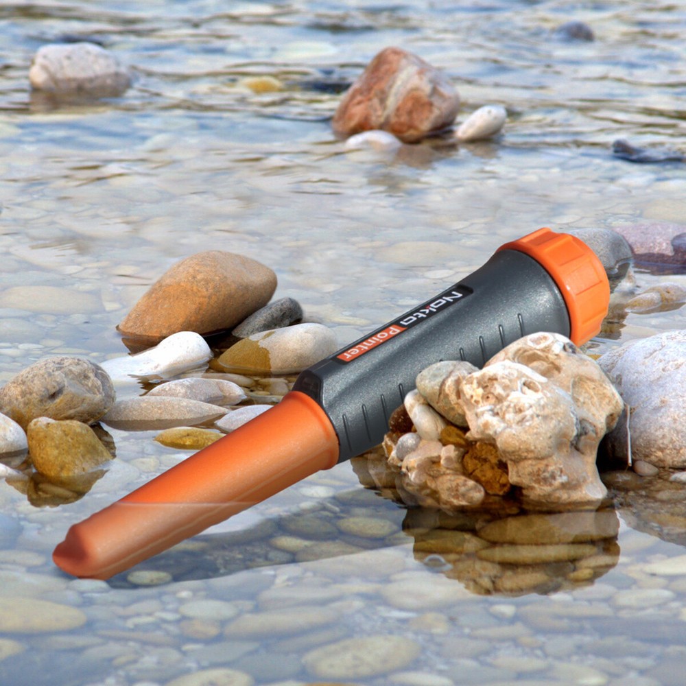 Nokta Pointer Waterproof Pinpointer Metal Detector with Holster, Cover