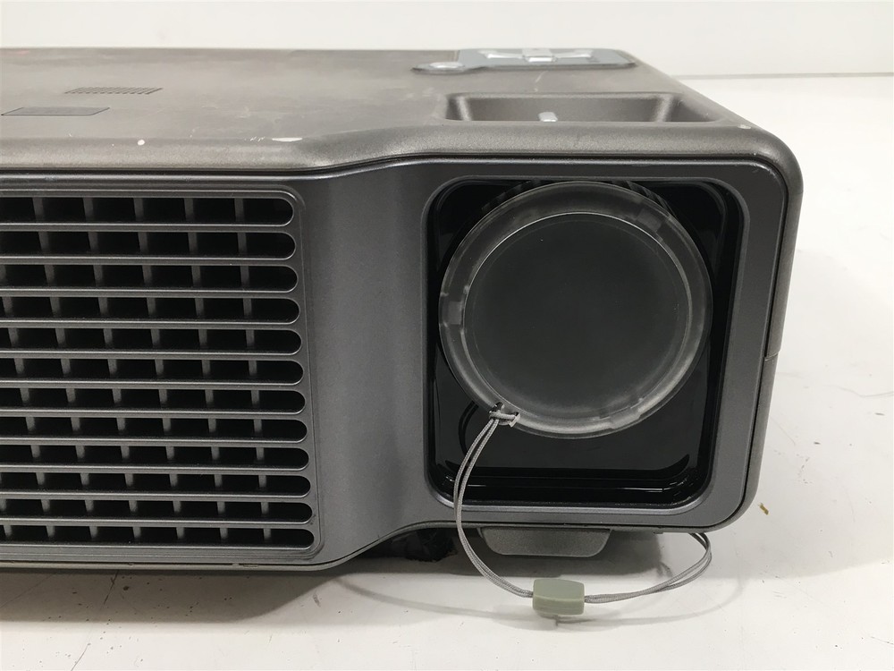 Eiki EIP-X350 DLP Projector