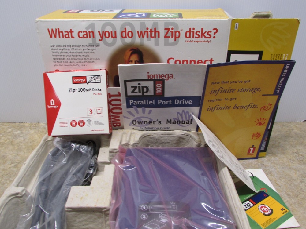 Iomega ZIP 100 External/Parallel Zip Drive Box/Cable/3 Discs, PC, Tested