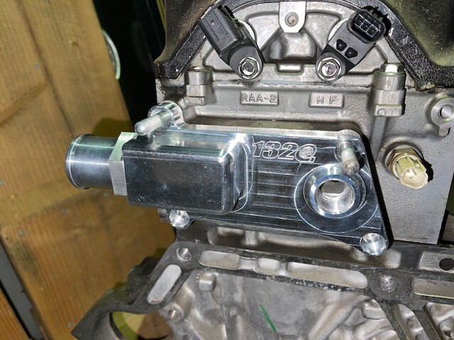 1320 K-Series Upper Coolant Housing Straight Inlet & AN fitting For K20Z3 K24 V1