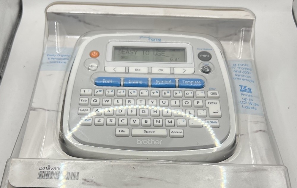 Brother Personal Label Maker P-Touch Home - PT-D202 *READ*