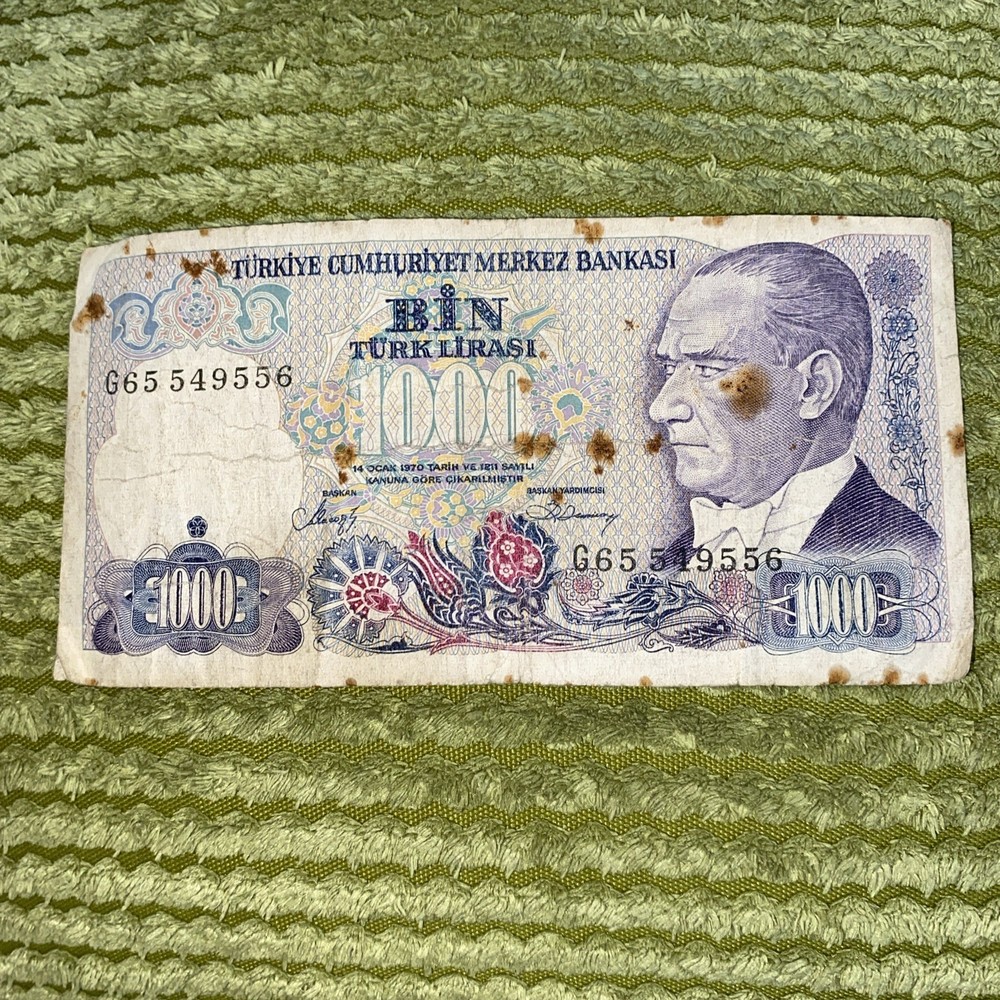 1000 Lire Turkey Banknote poor condition