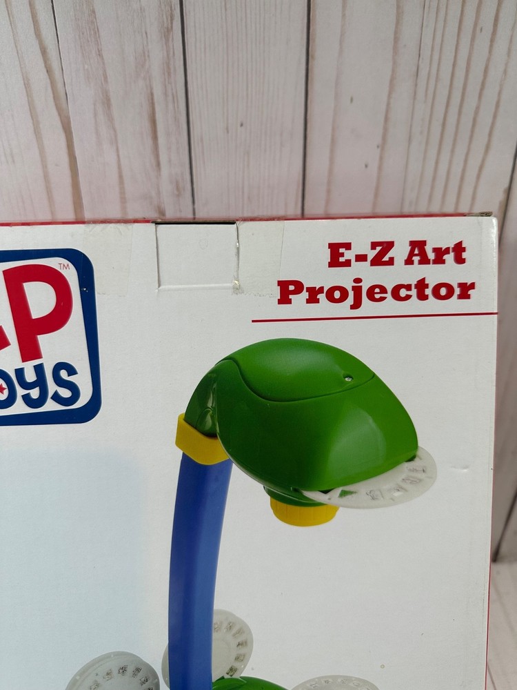 Constructive Playthings E-Z Art Projector, New Inbox/Sealed
