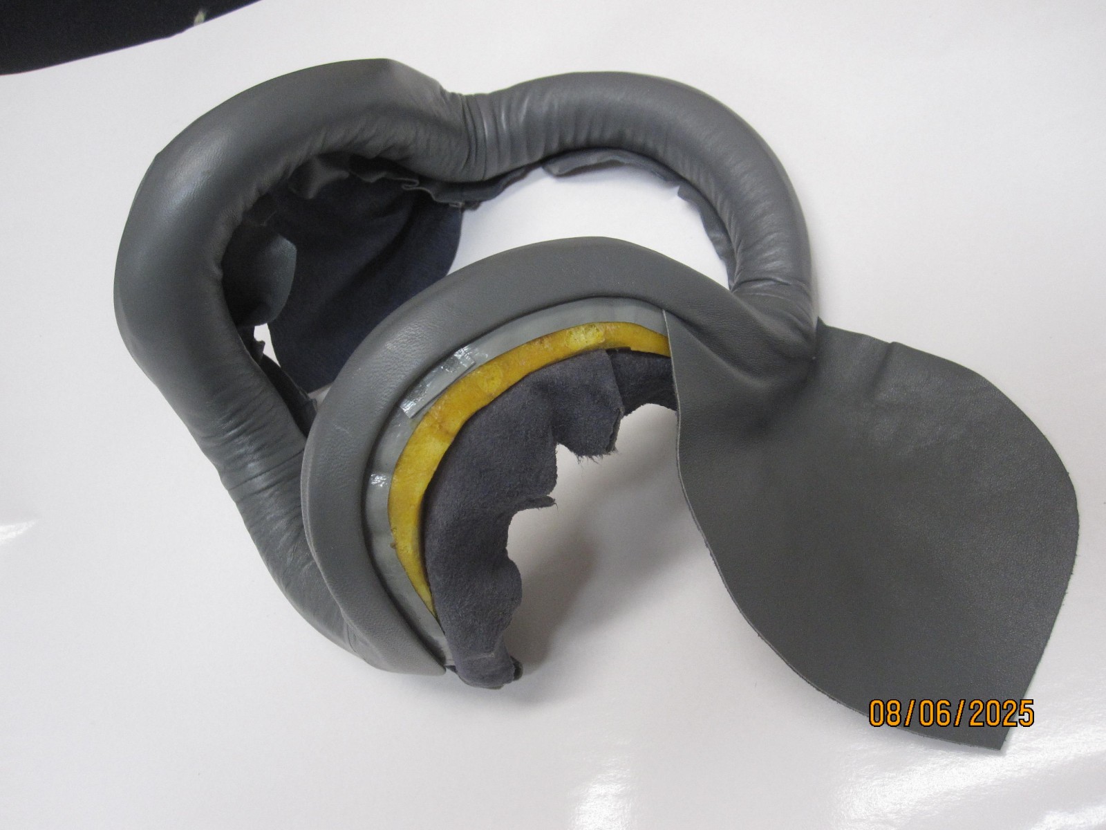 HGU-55/P Edgeroll, Slip on Kit -ONLY FITS MIL-SPEC HGU-55/P,  M, NIB.