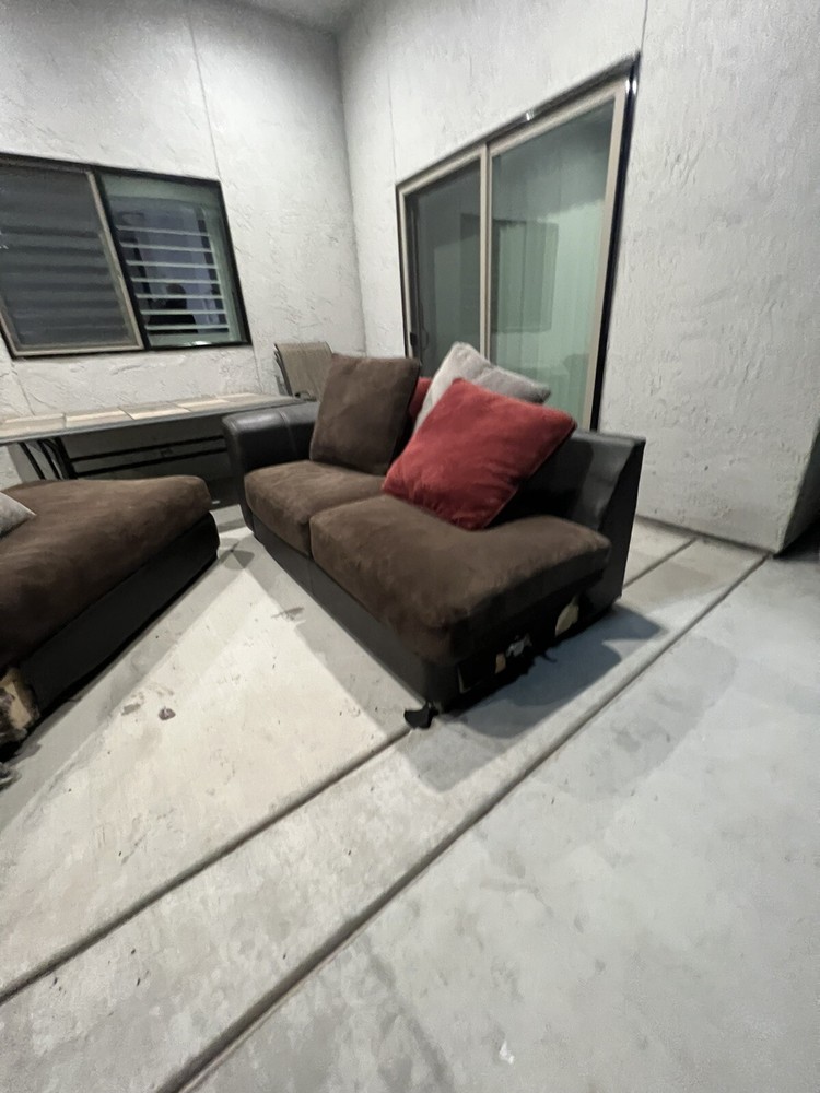 Used Couches￼