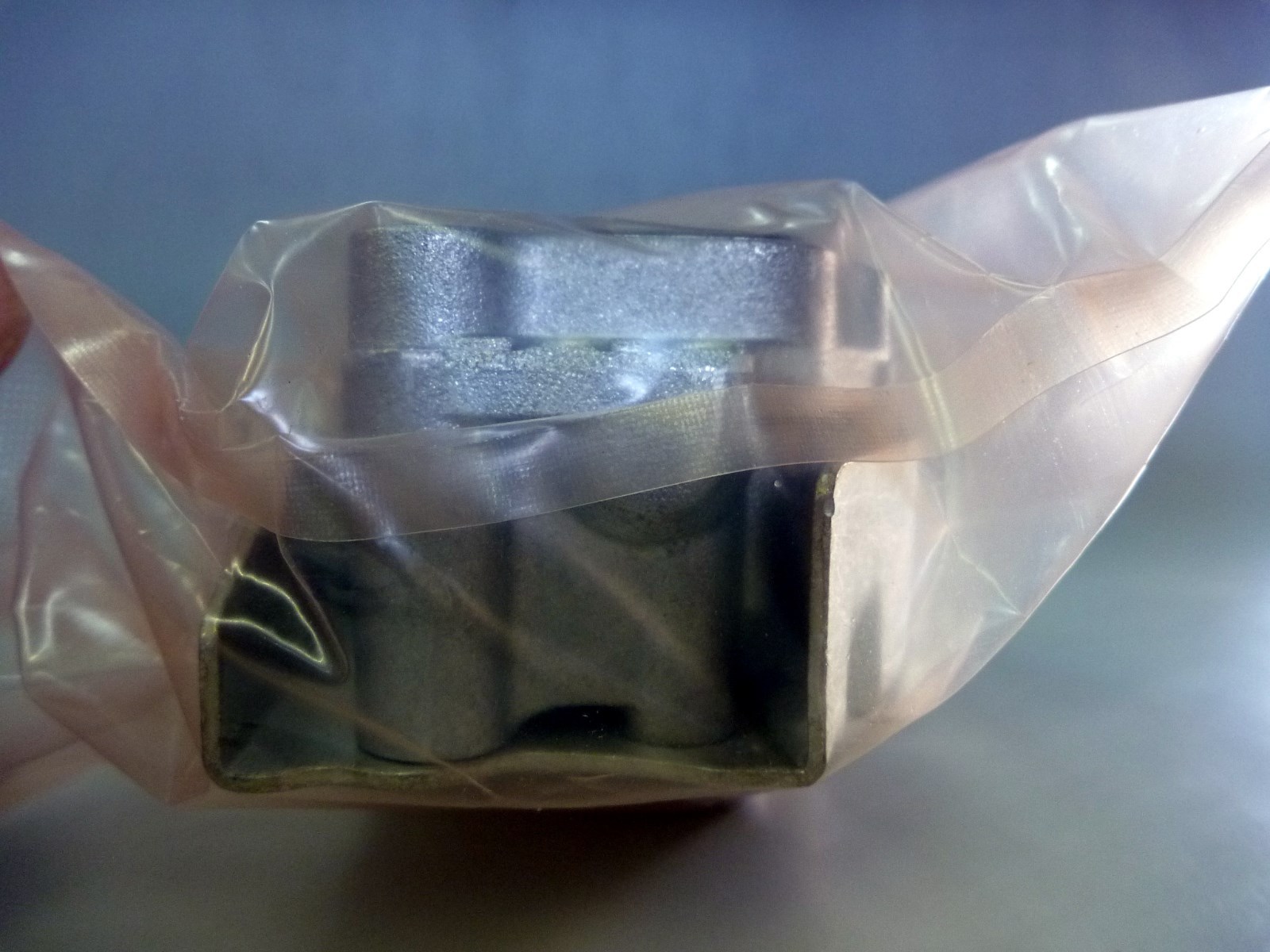 GENUINE HONDA Civic Si / TSX RSX Type S VTEC SOLENOID SPOOL VALVE 15810-PRB-A03