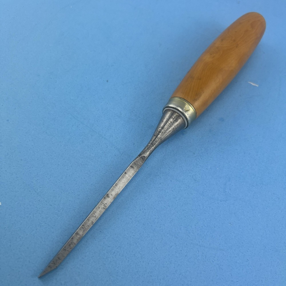 VINTAGE RARE SMALL 1/8'' WIDTH MARPLES CHISEL ,UK .