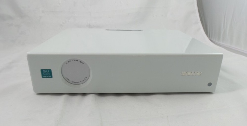 Sony VPL-CS5 Video Projector VPLCS5