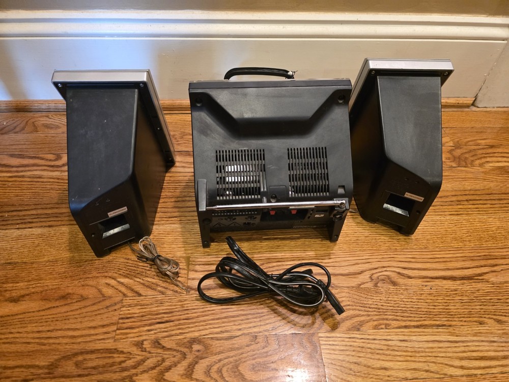 Panasonic SA-EN17 Stereo System Please READ! AS IS