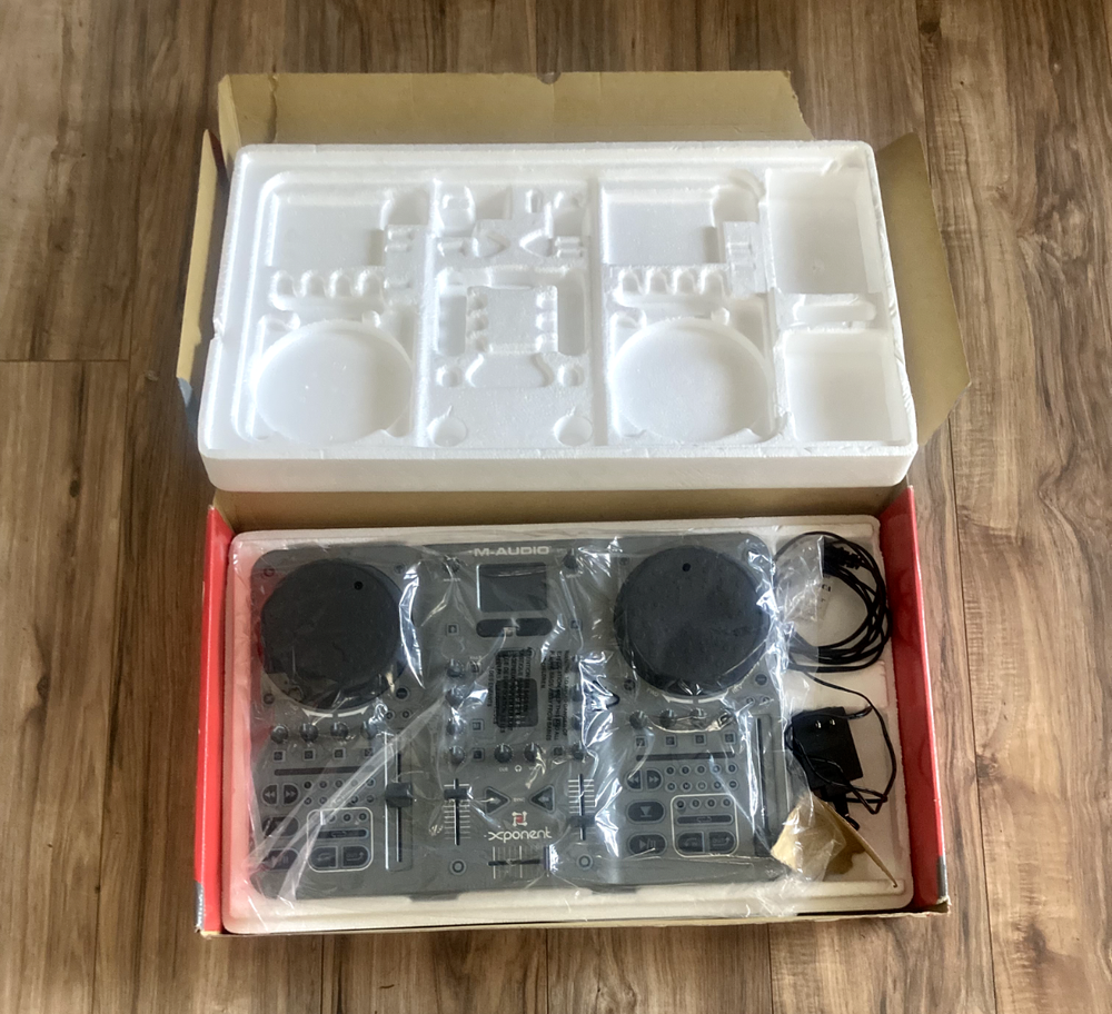 M-AUDIO TORQ XPONENT Advanced DJ Performance/Production System!