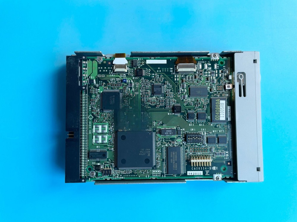 Compatible MCF3064SS 640MB SCSI Internal MO optical drive