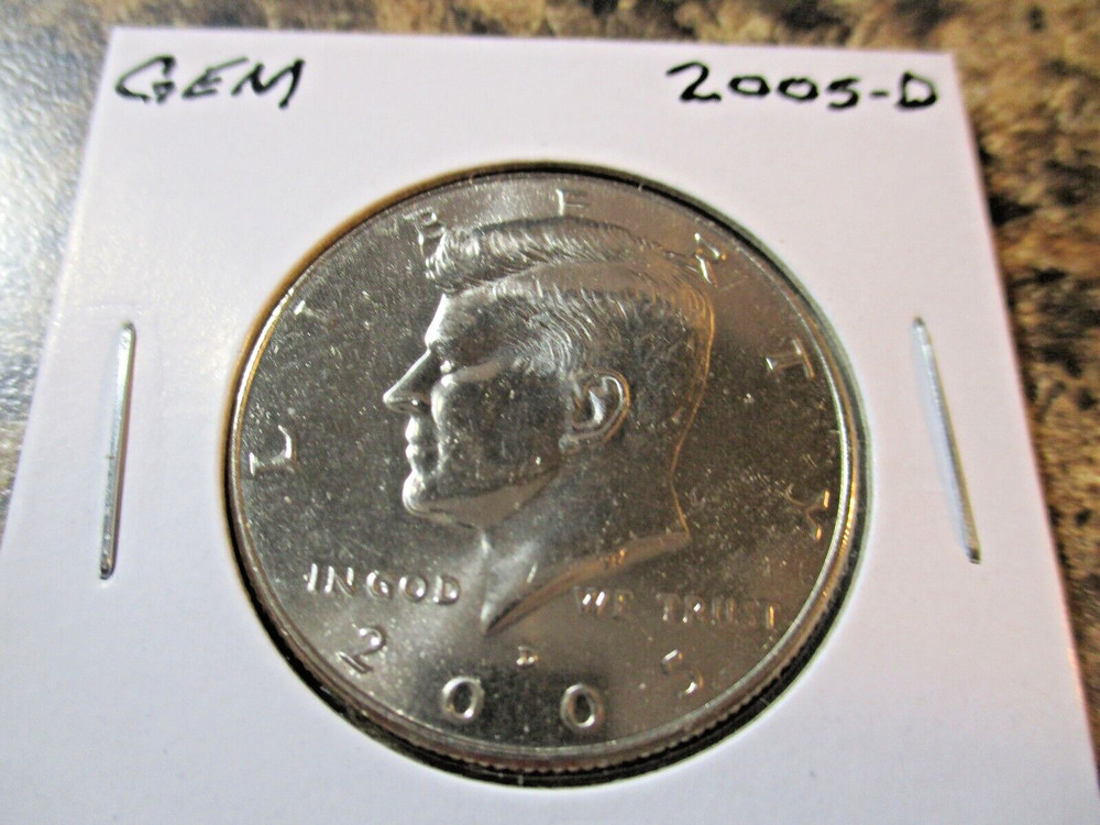 2005-D KENNEDY HALF DOLLAR GEM