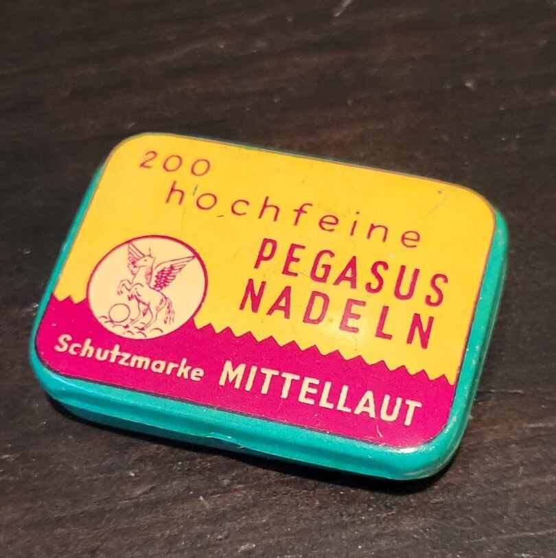 Gramophone phonograph needle Tin Pegasus German Empty