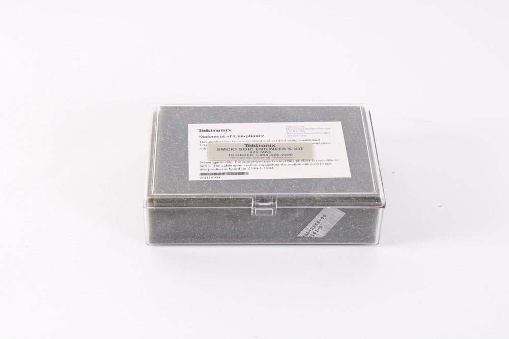 Tektronix SMCK1 SOIC Engineer's Kit