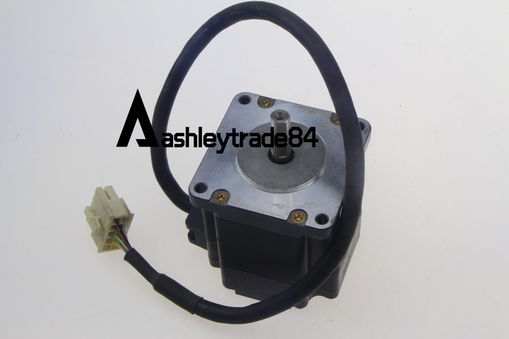1PCS USED VEXTA Motor ASM66AC tested
