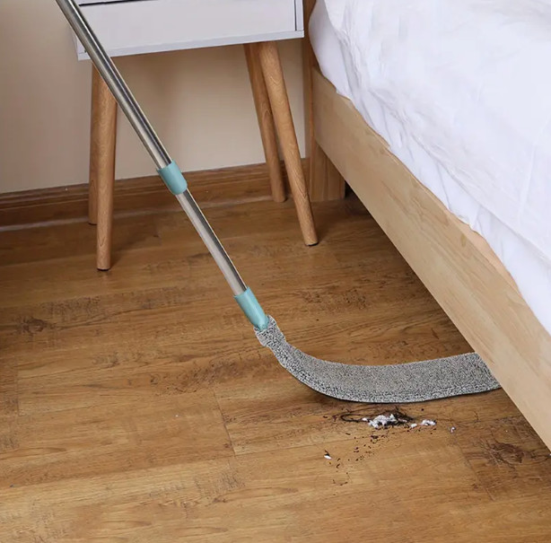 Bed Bottom Cleaning Artifact Crevice