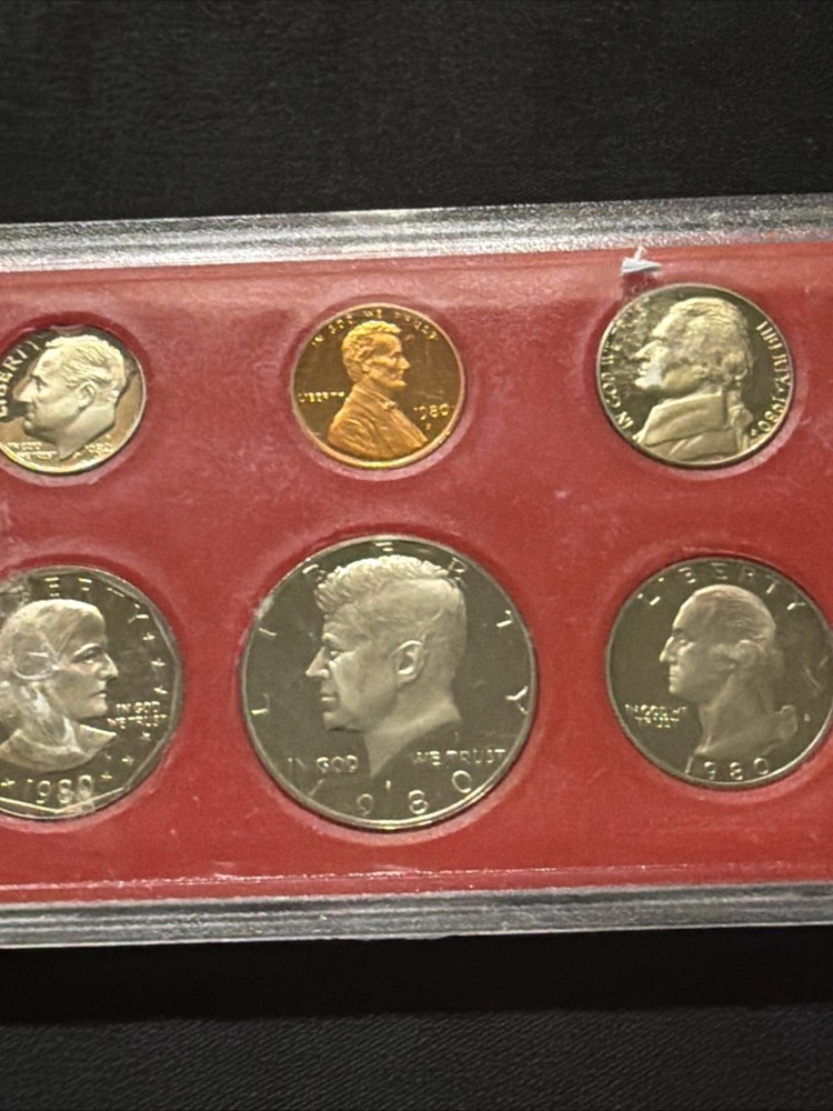 1980 Clad Proof Set U.S. Mint As Pictured Very Nice 😊