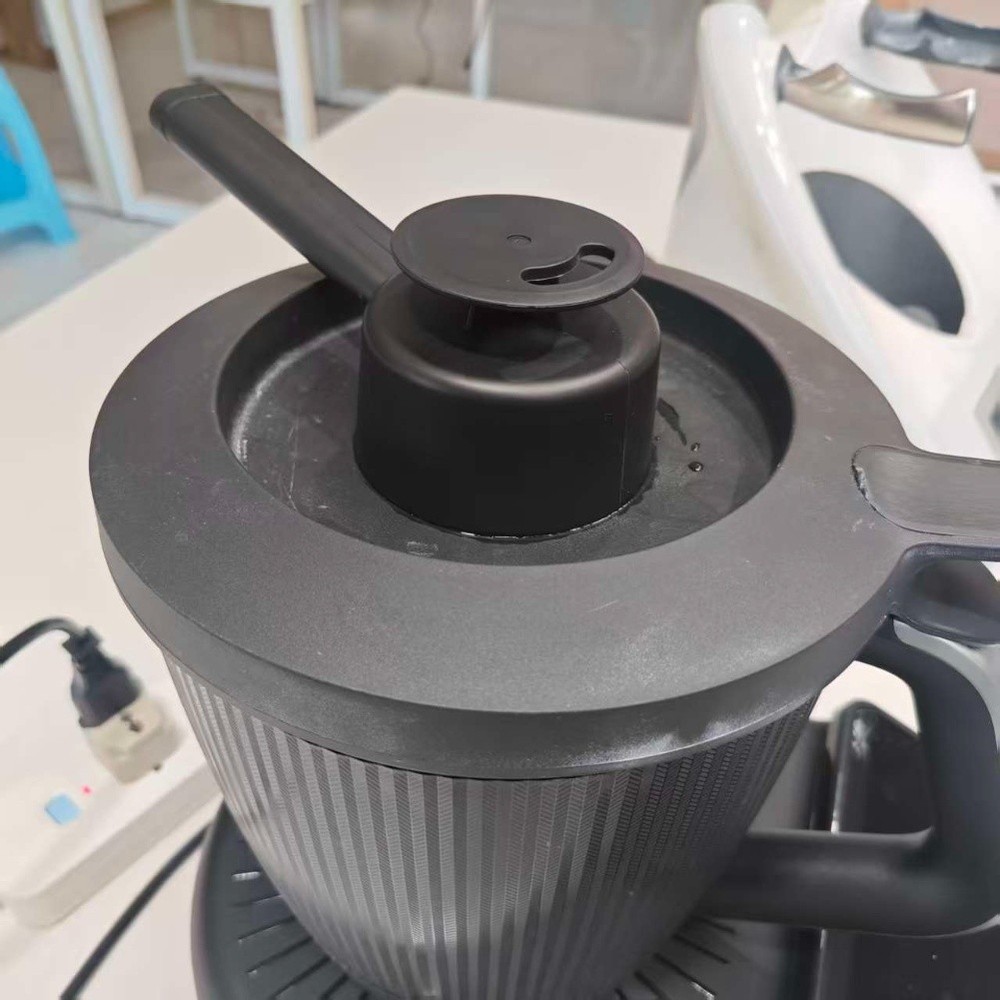 Plastic Steam Diffuser for TM7 Model Protects Lid and Controls Steam Flow