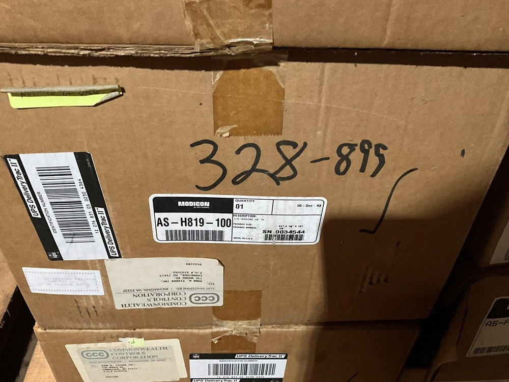 Modicon 7-Slot PLC Rack AS-H819-100