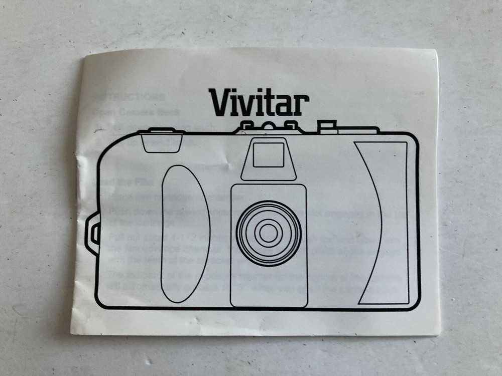 Vivitar EZ 35 35mm Focus Free Camera UNTESTED