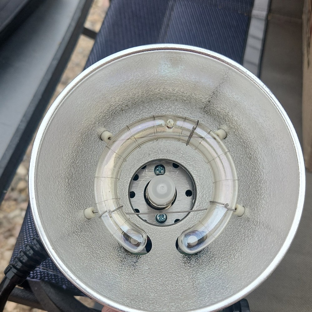 Dynalite 2040 Flash Lighting Fan Cooled Gray Flash Head