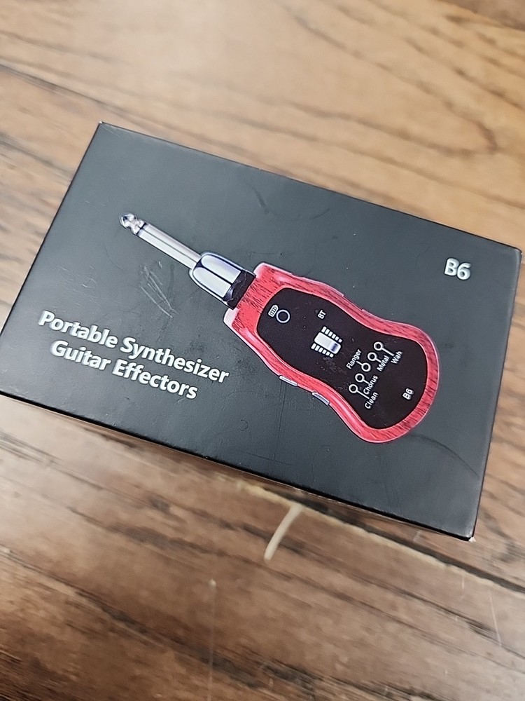 B6 Guitar Headphone Amp Mini Plug Guitar Amplifier Bluetooth Receiver