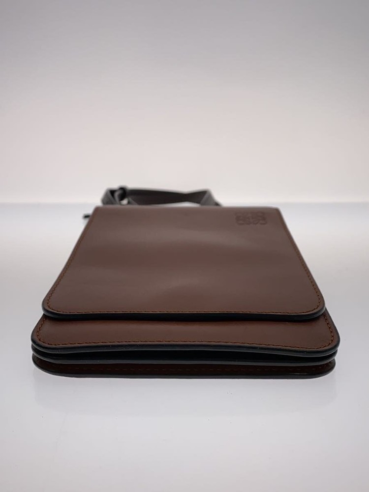 LOEWE shoulder bag leather Brown plain Used