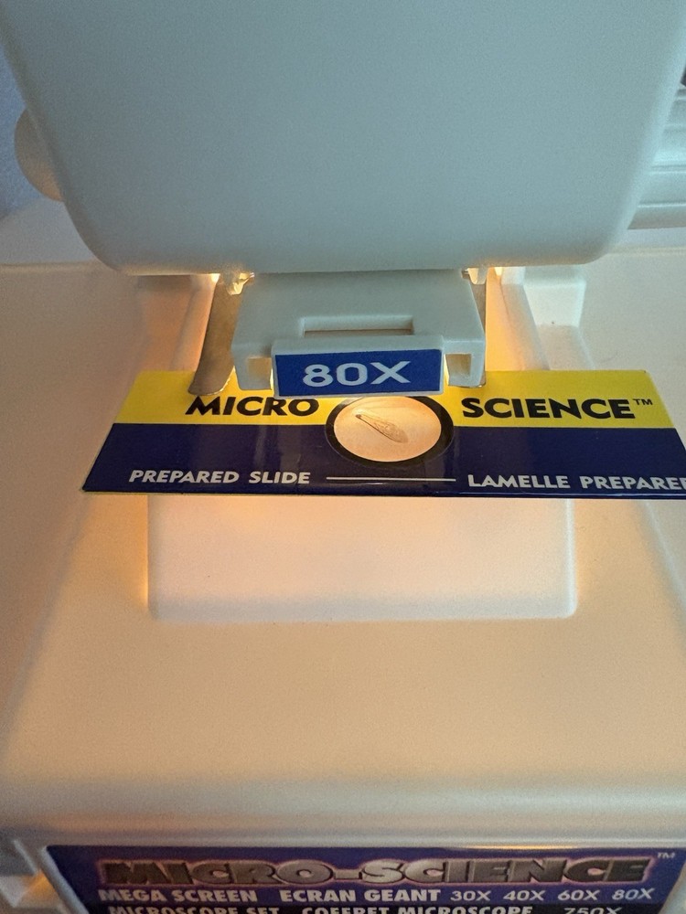 Vintage MICRO-SCIENCE MEGA SCREEN MICROSCOPE 62 PCS 1998-Used/Powers On