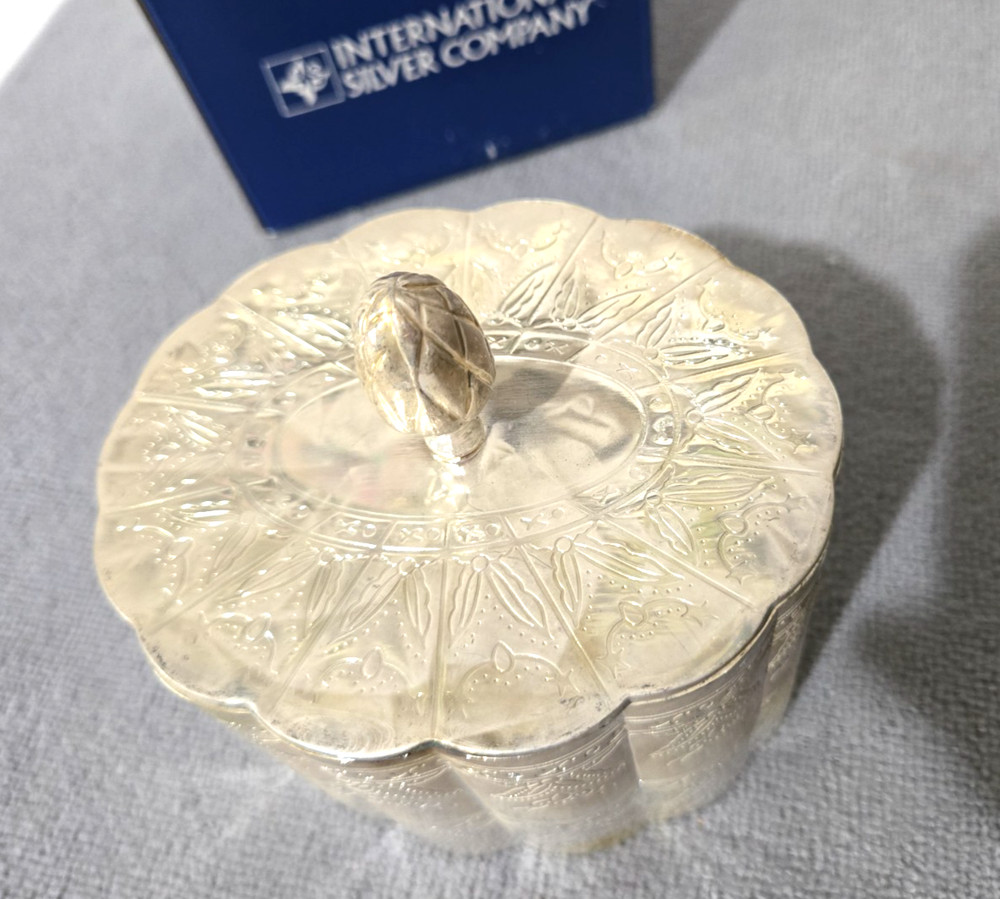Vintage International Silver Co Silver Plated Lined Oval Trinket Jewelry Box