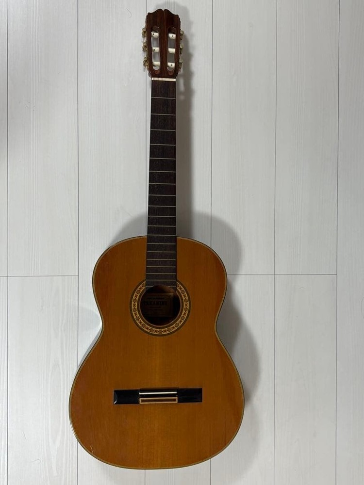 TAKAMINE Classical Guitar Model 30